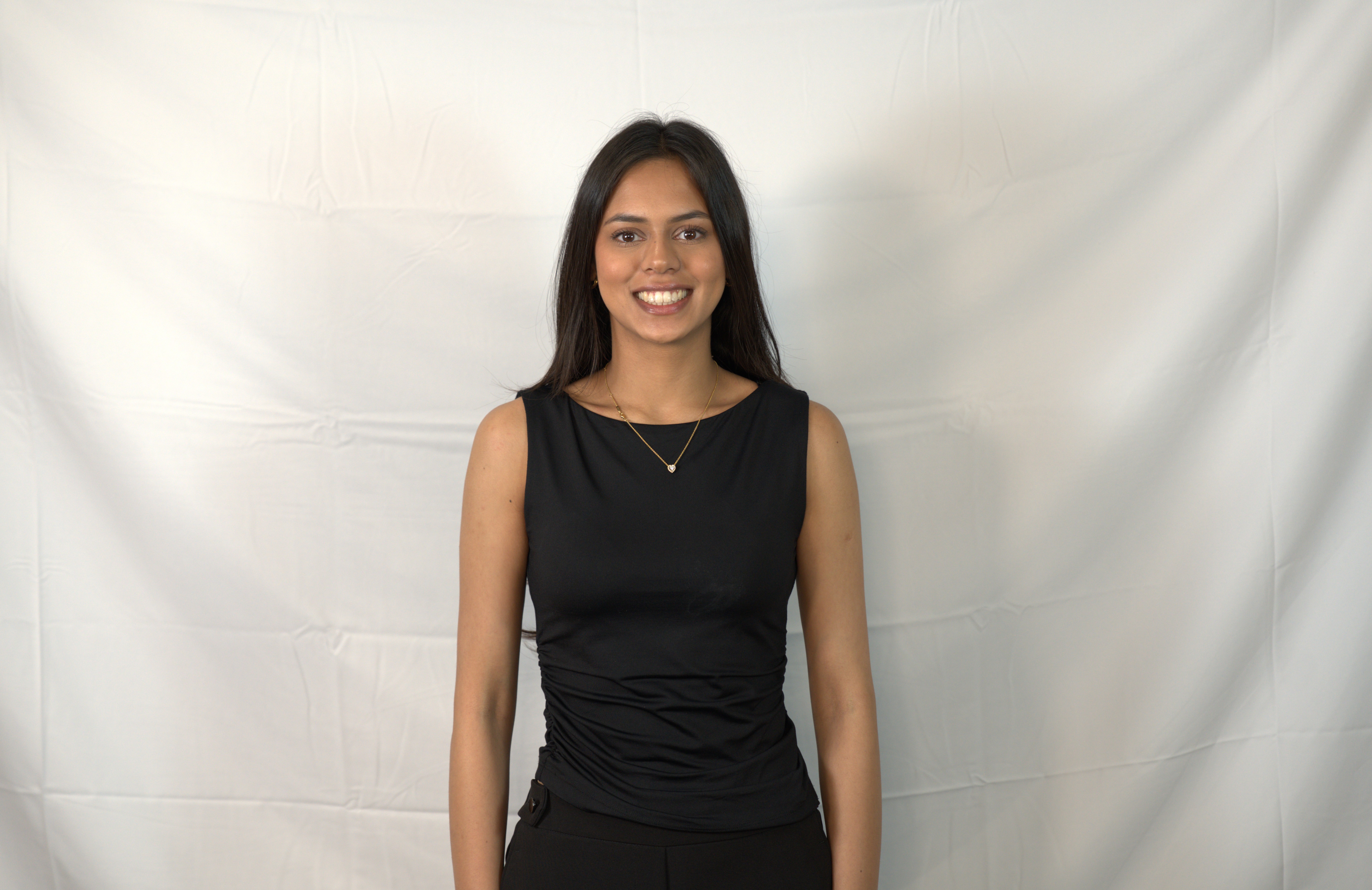 Good full-length verification photo example